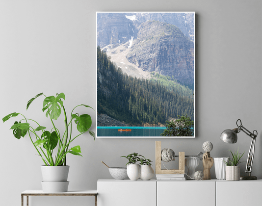 Quadro Canoa no Lago Moraine Por Ivan Araújo