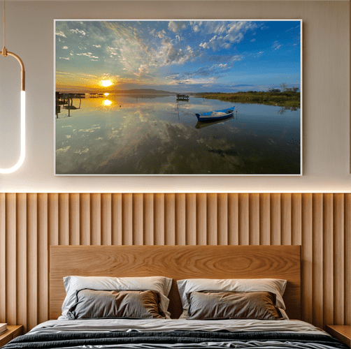 Quadro Lagoa, Barco e Céu Azul Por Cida Hoffmann