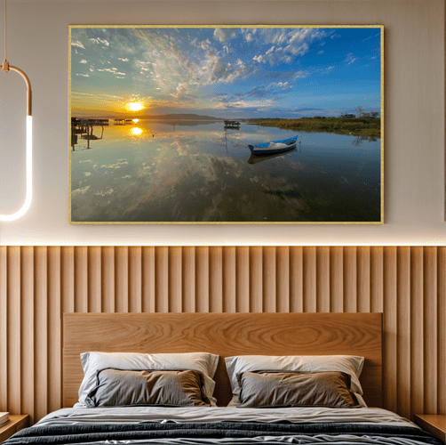 Quadro Lagoa, Barco e Céu Azul Por Cida Hoffmann