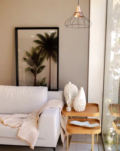 Quadro Tropical Sereno com Moldura A02 Por Estúdio Flora