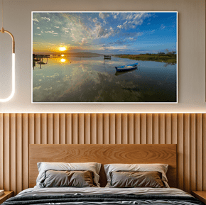 Quadro Lagoa, Barco e Céu Azul Por Cida Hoffmann