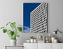Quadro Fachada Contemporânea em Dia de Céu Azul Por Ivan Araújo